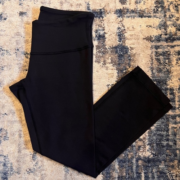 Lululemon Wunder Under Crop 21” Size 4 In Black “like new” - Picture 1 of 10